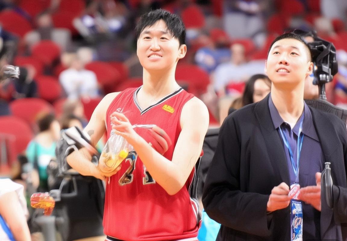 NBA激战回顾：克利夫兰骑士VS亚特兰大