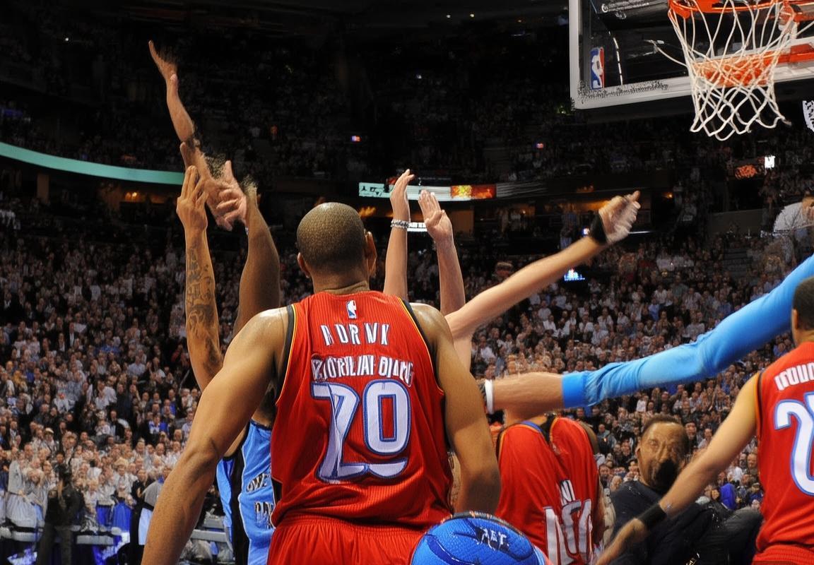 2012年NBA季后赛：雷霆逆袭马刺，青春力量书写传奇