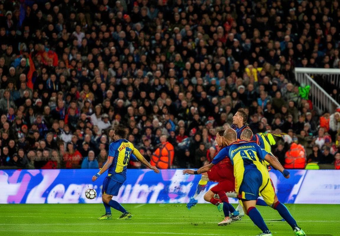 巴塞罗那vs埃菲斯：战术对决与关键瞬间解析